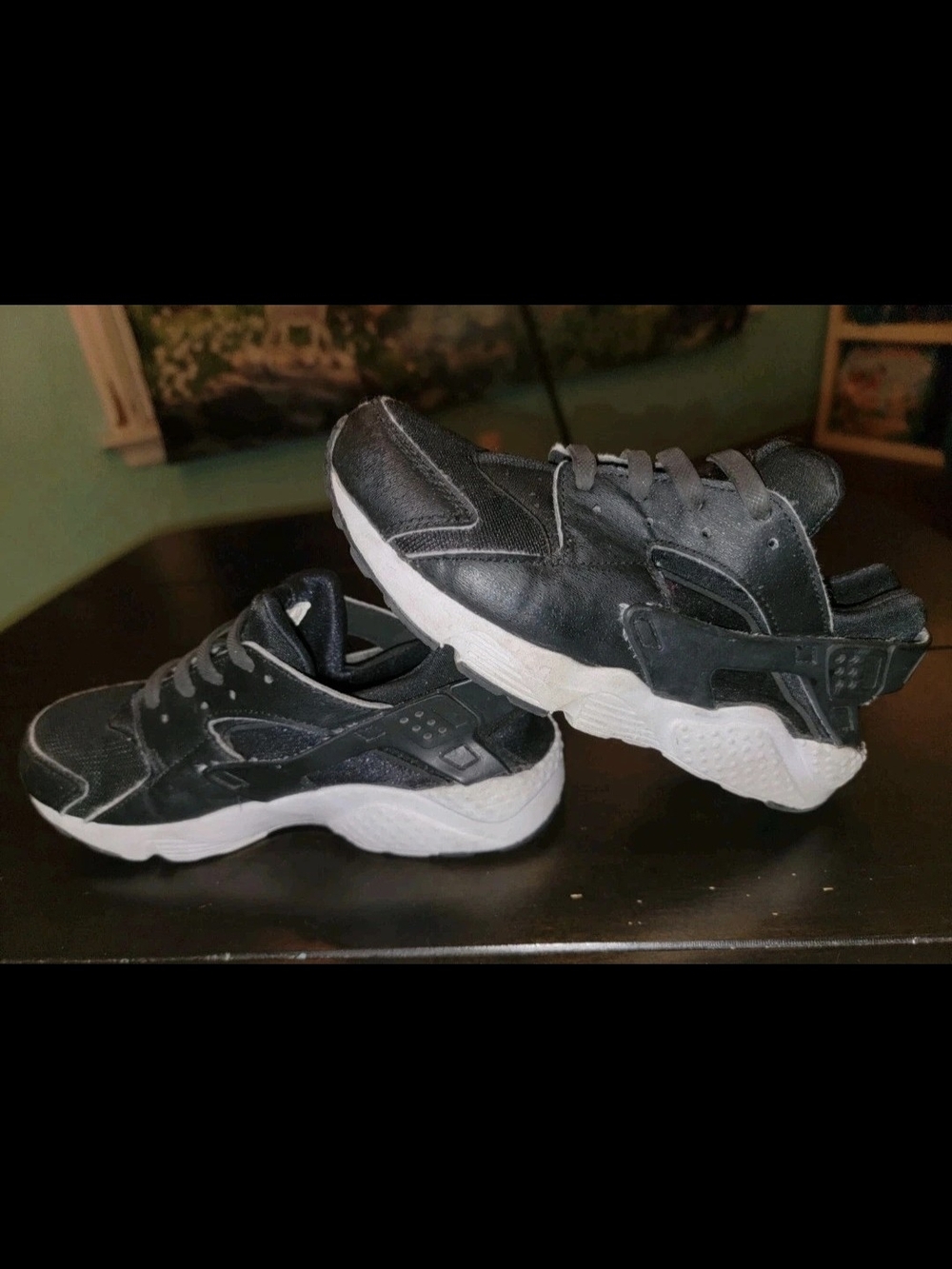 Nike Huarache Kids Black and White Athletic Sneakers